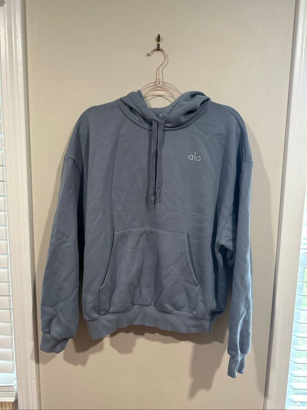 ALO Yoga Accolade Hoodie Size Medium Blue